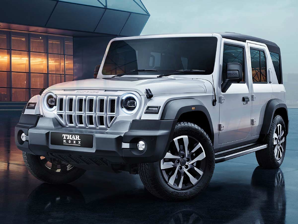 2024-Mahindra-Thar-Roxx-AX7L-White