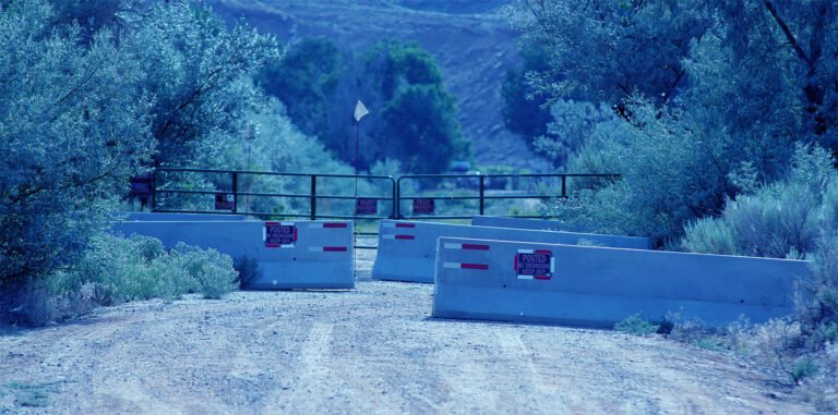 skinwalker-ranch-entrance